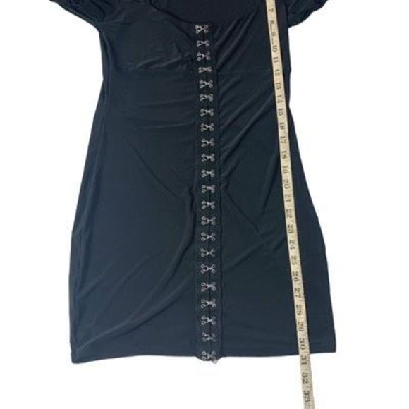 Pretty Little Thing Sz 6 Black Polyester Stretch Punk Clasp Close Body-Con Dress - Picture 10 of 14